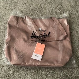 New in bag with tags Herschel Supply Company Pink Tote bag.